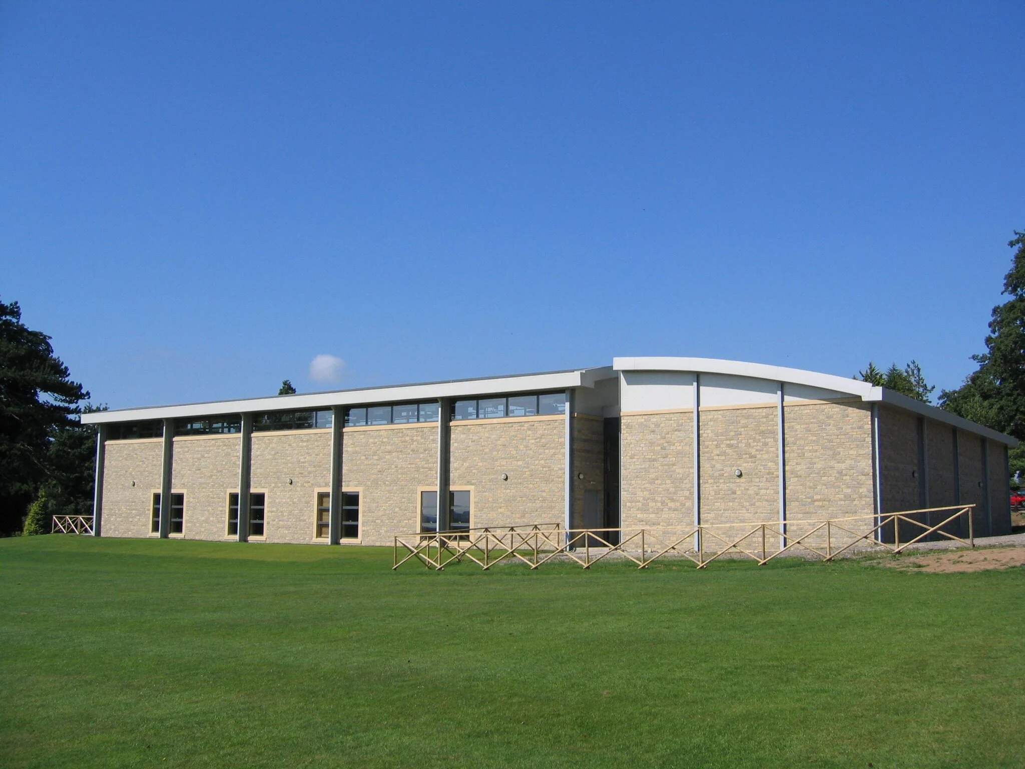 Millfield Jr Sports Hall