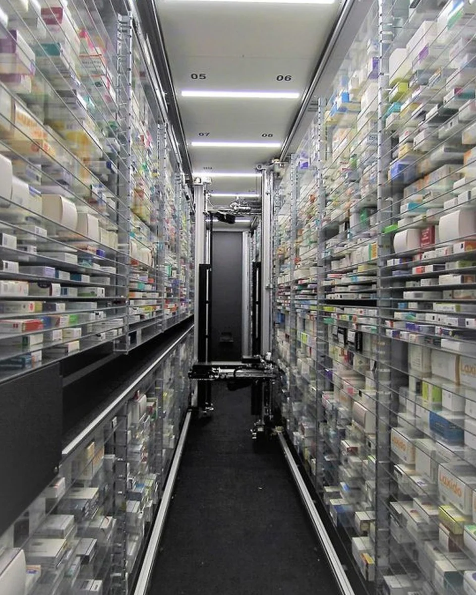 Pharmacy Robot