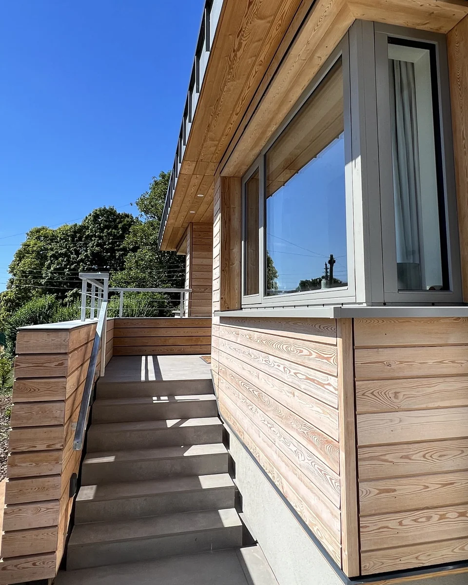 Private House Wells